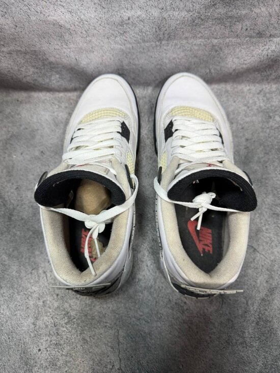Size 11 | Jordan 4 White Cement No Box | Pre-Owned main image 9